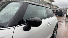 MINI Hatchback 1.5 Cooper Classic 3dr Auto Petrol Hatchback